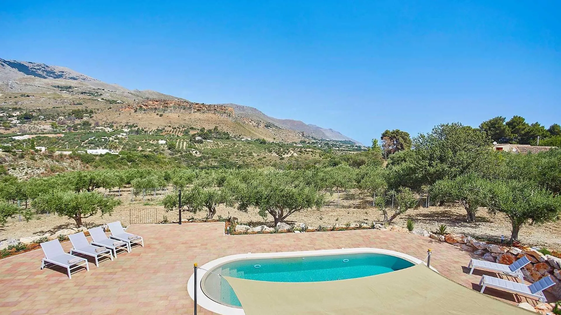 קאסטלמארה דל גולפו Villa Ninfa